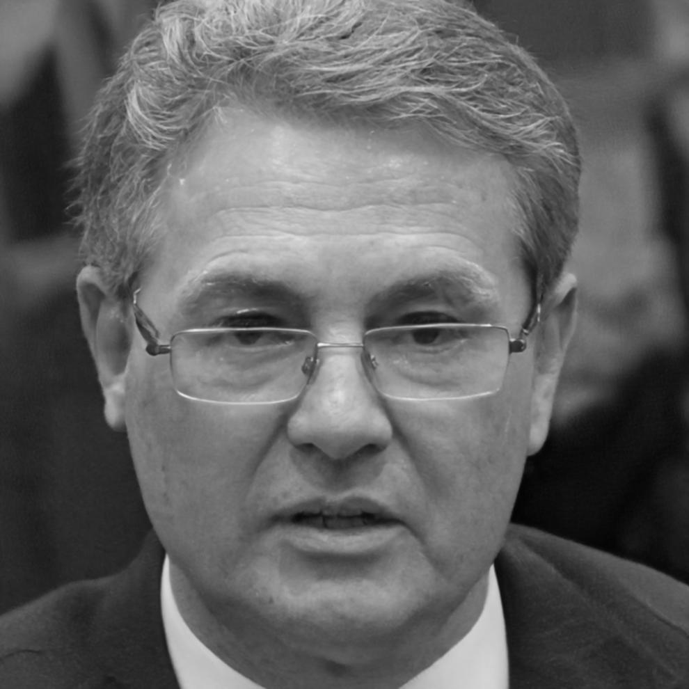 Дмитрий Сергеевич - специалист по стратегическому планированию